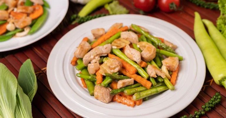 Chinese Chicken & Almonds Meal